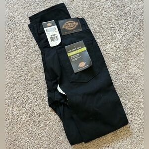 NWT Men’s Dickies Black 5-Pocket Slim Fit Jean 30x30